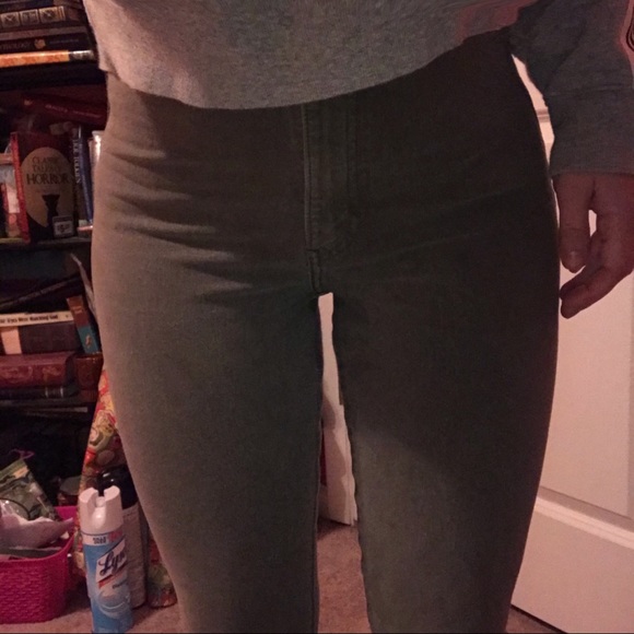 Levi’s Runaround Super Skinny Jeans - Picture 2 of 6